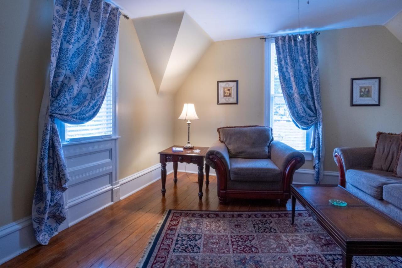 5 Ojo Inn Bed And Breakfast Юрика Спрингс Экстерьер фото