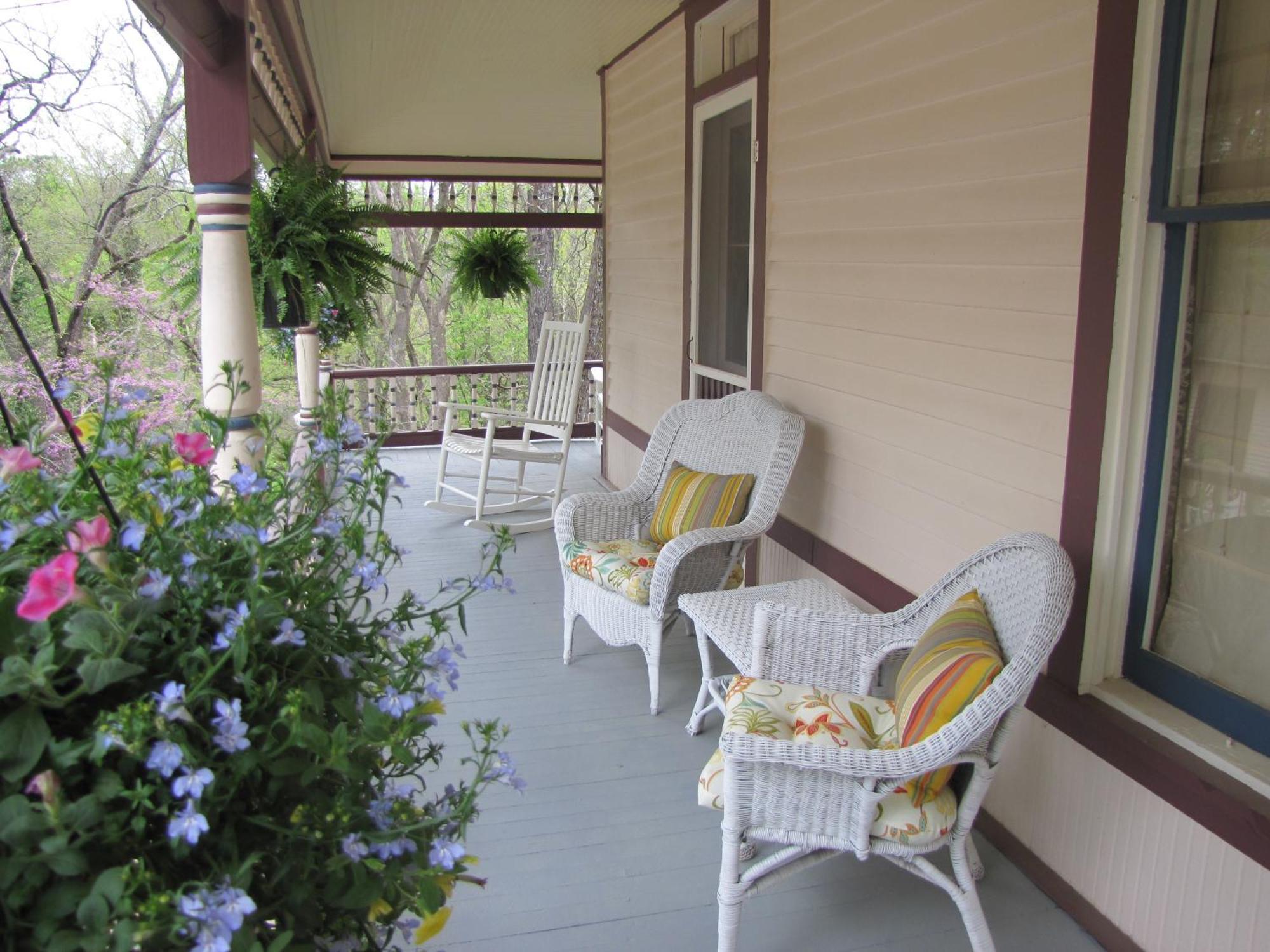 5 Ojo Inn Bed And Breakfast Юрика Спрингс Экстерьер фото